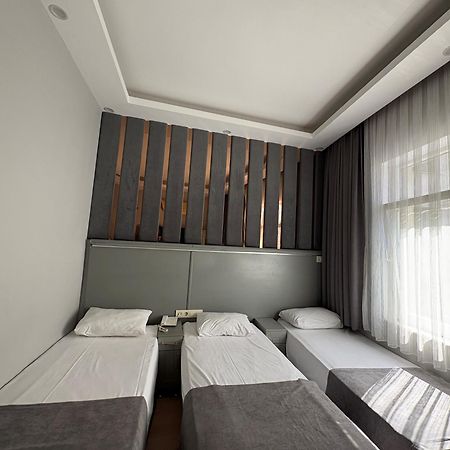 Crowned Plus Hotel 伊斯坦布尔 外观 照片