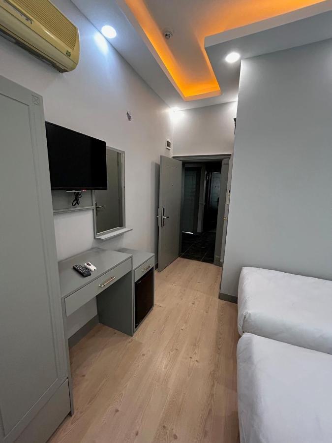 Crowned Plus Hotel 伊斯坦布尔 外观 照片