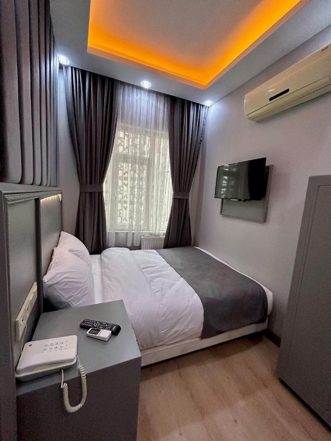 Crowned Plus Hotel 伊斯坦布尔 外观 照片
