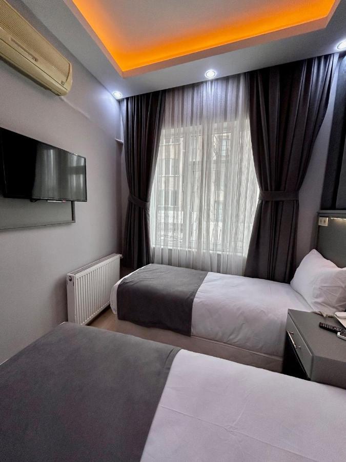Crowned Plus Hotel 伊斯坦布尔 外观 照片