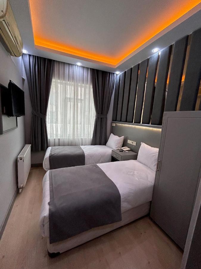 Crowned Plus Hotel 伊斯坦布尔 外观 照片