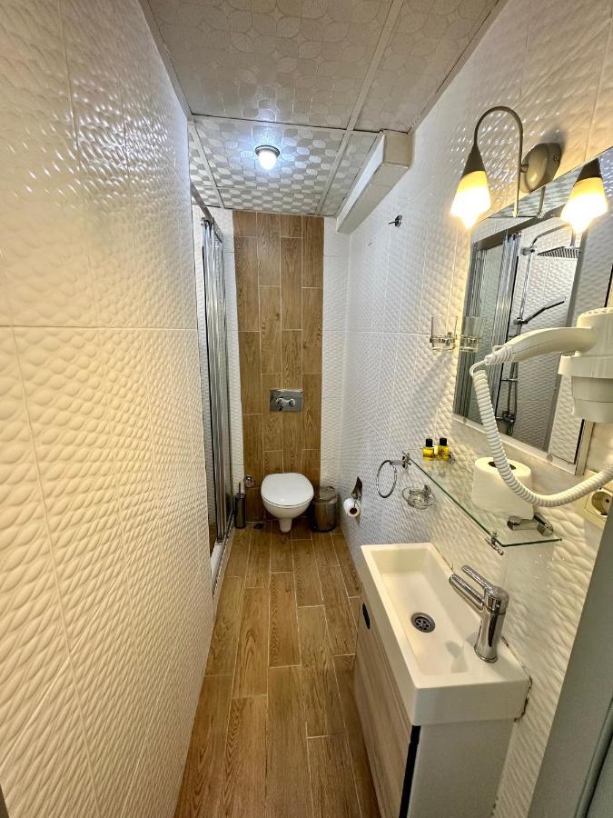 Crowned Plus Hotel 伊斯坦布尔 外观 照片