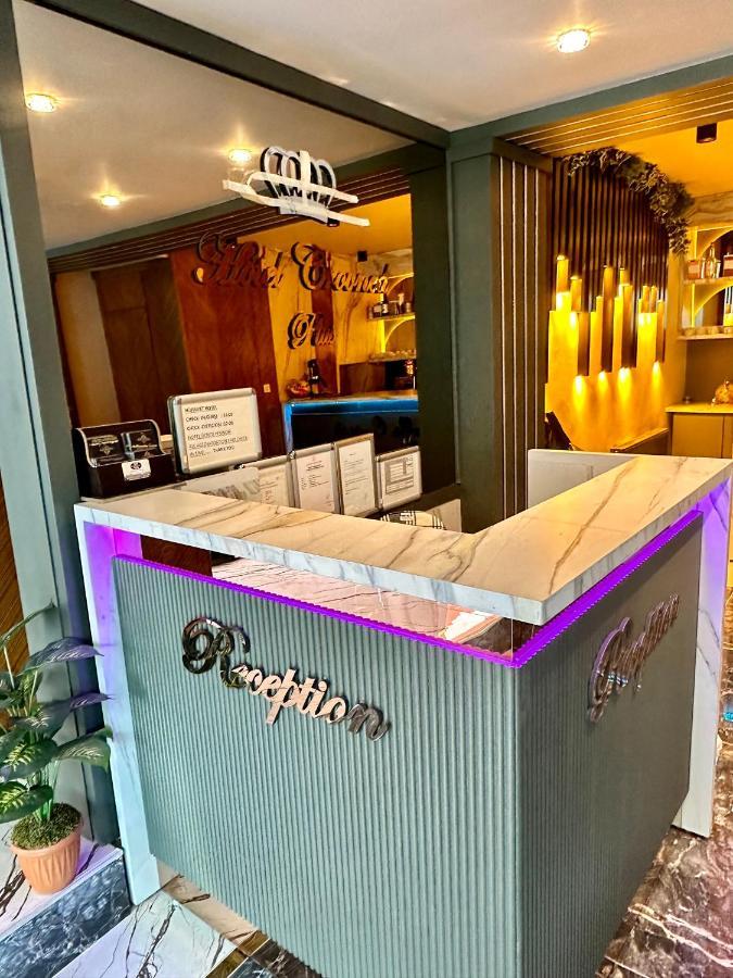 Crowned Plus Hotel 伊斯坦布尔 外观 照片