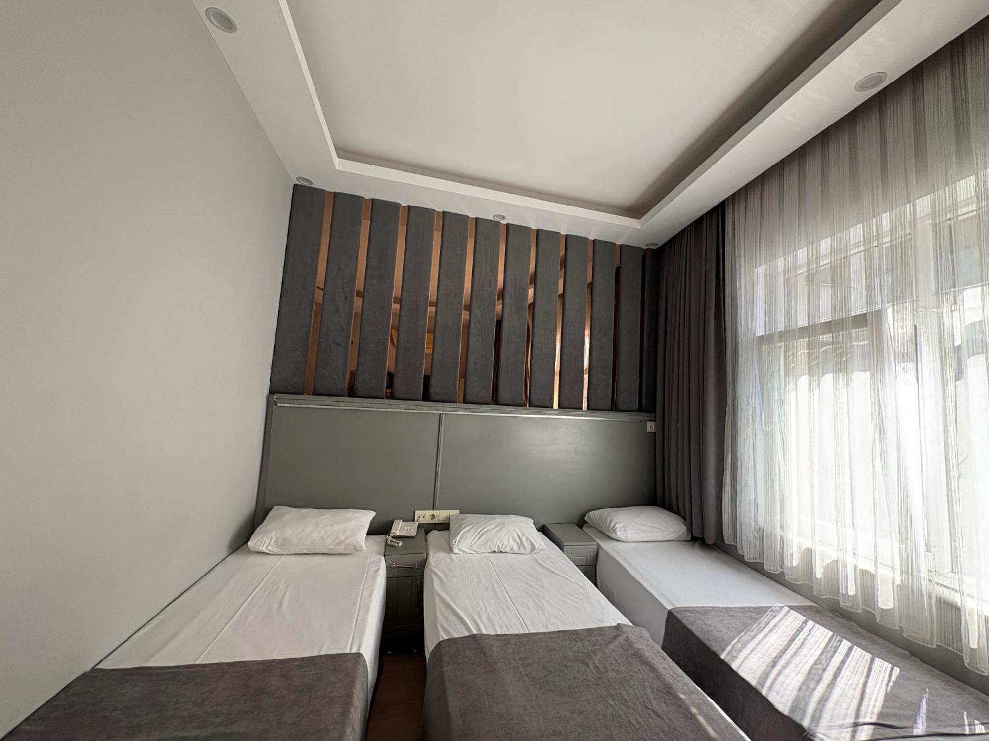 Crowned Plus Hotel 伊斯坦布尔 外观 照片