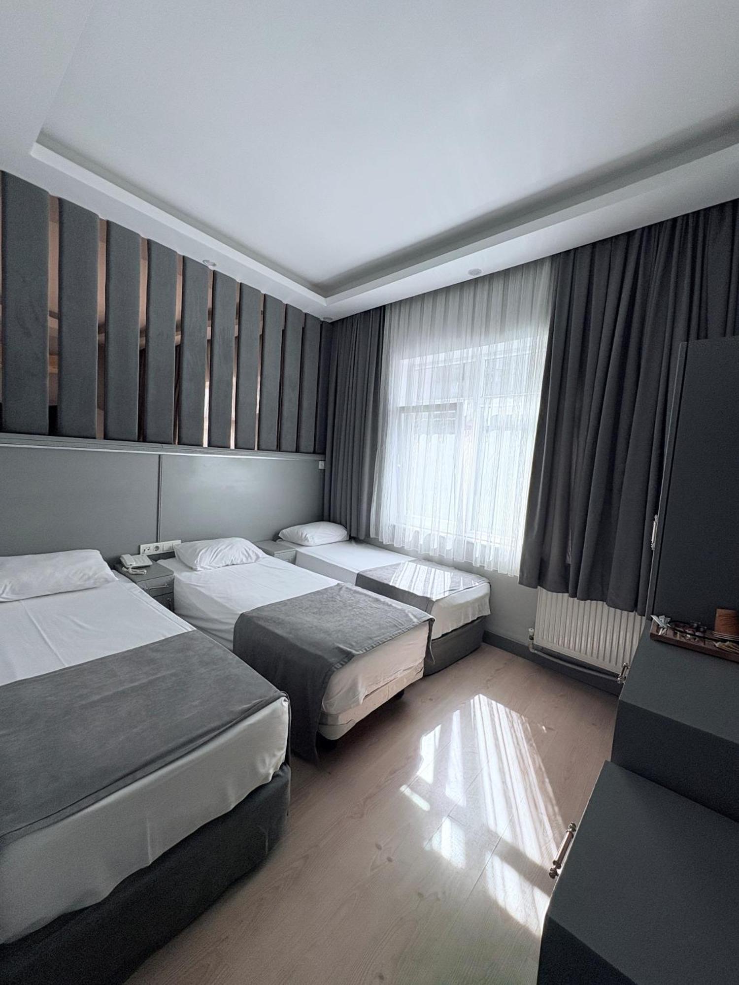 Crowned Plus Hotel 伊斯坦布尔 外观 照片